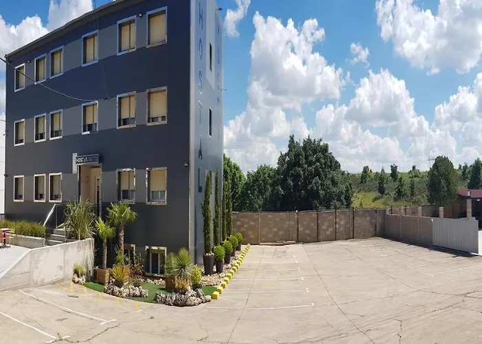 Soto 게스트하우스 3*